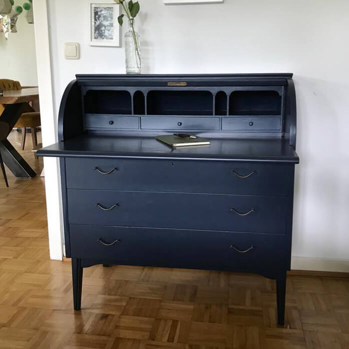 MissPompadour Blau mit Tinte - Die Wertvolle 2.5L