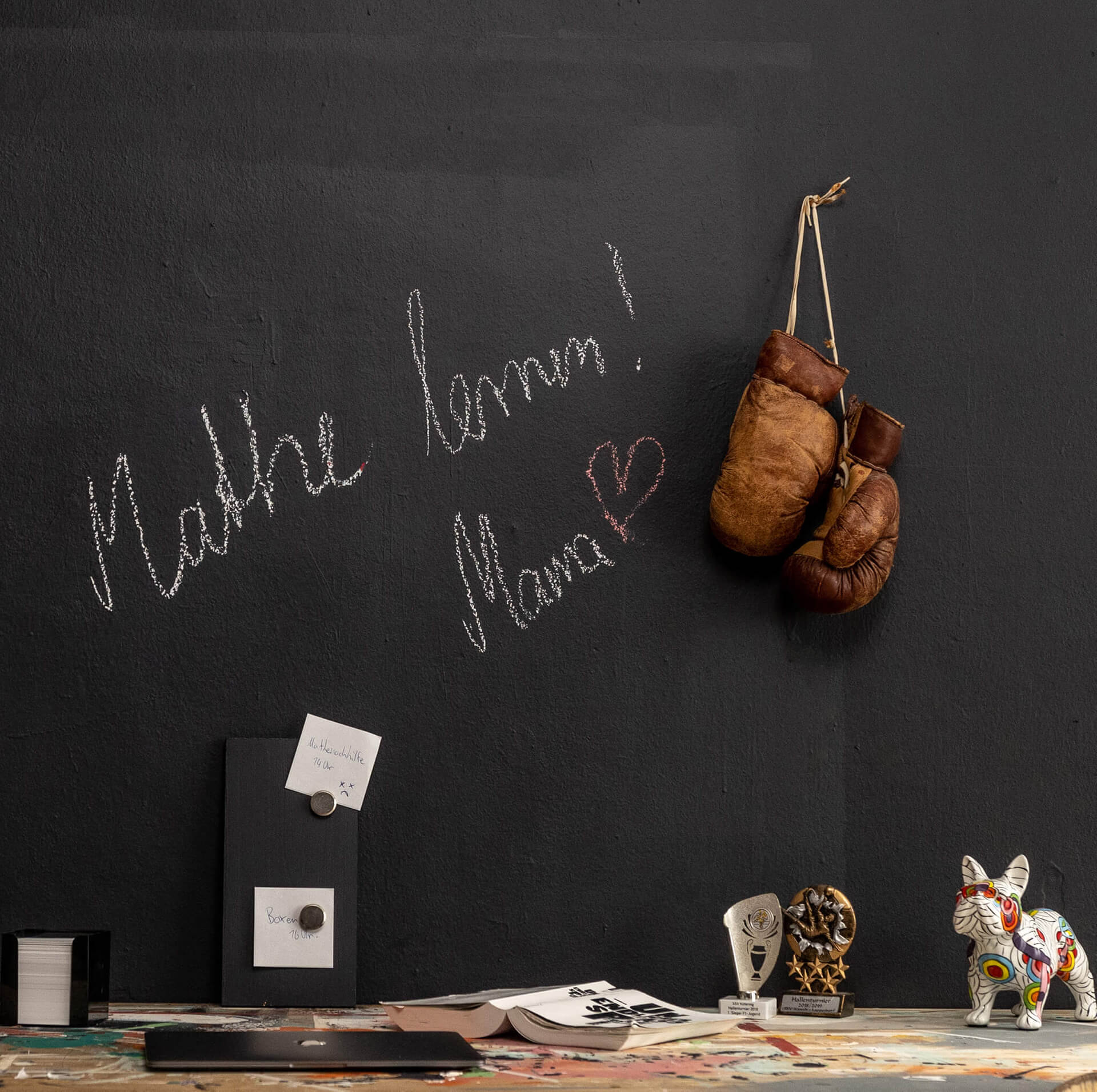 MissPompadour blackboard paint