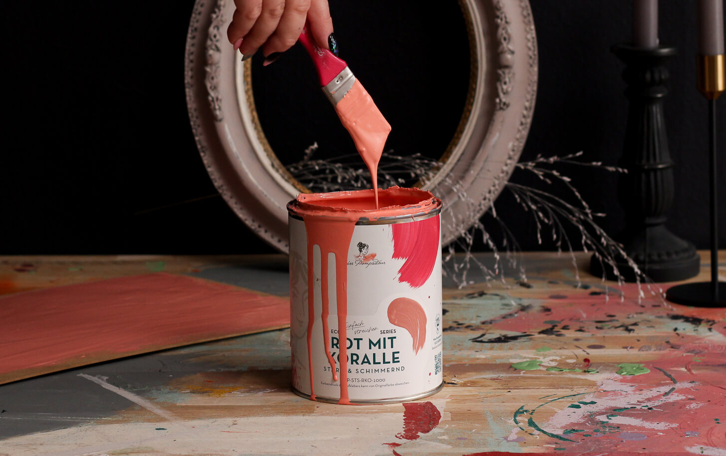 MissPompadour Eggshell Varnish