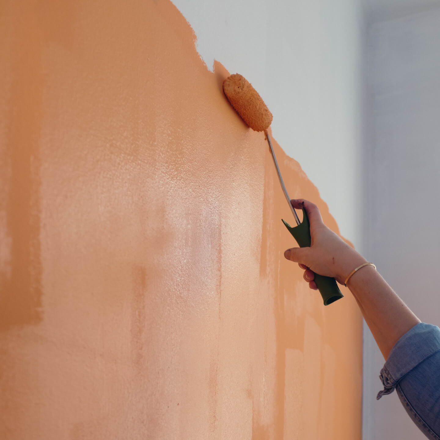 MissPompadour Orange with Salmon - The Valuable Wall Paint 1L