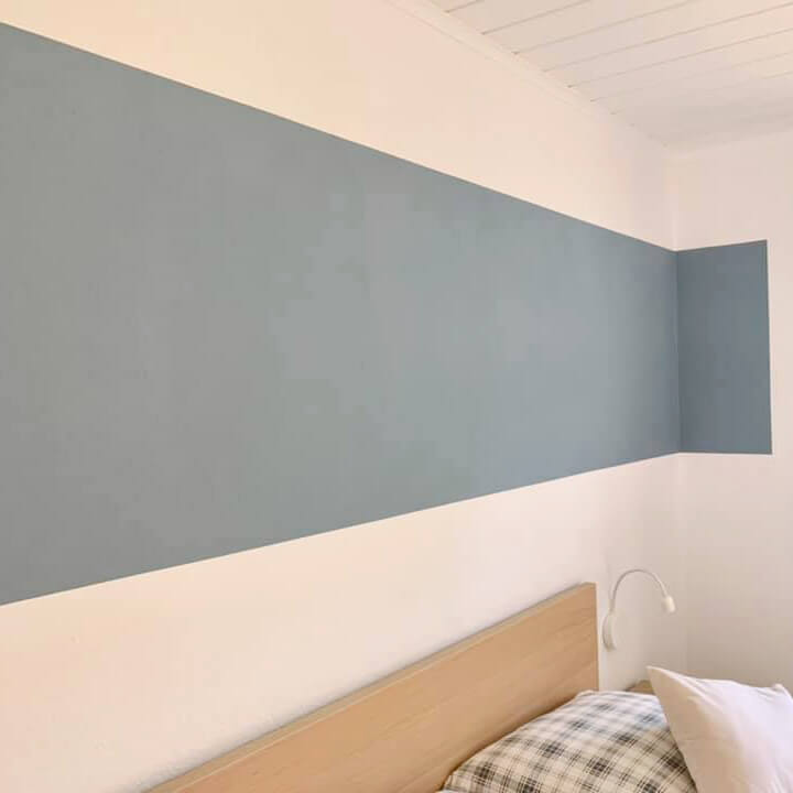 MissPompadour Blue with Fog - Eggshell Varnish 1L