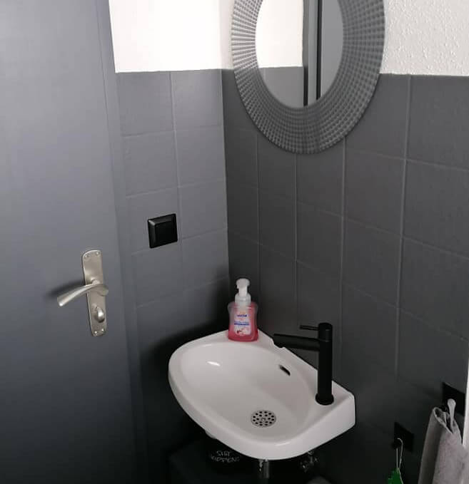 MissPompadour Grau mit Schwarz - Sanft & Matt 2.5L