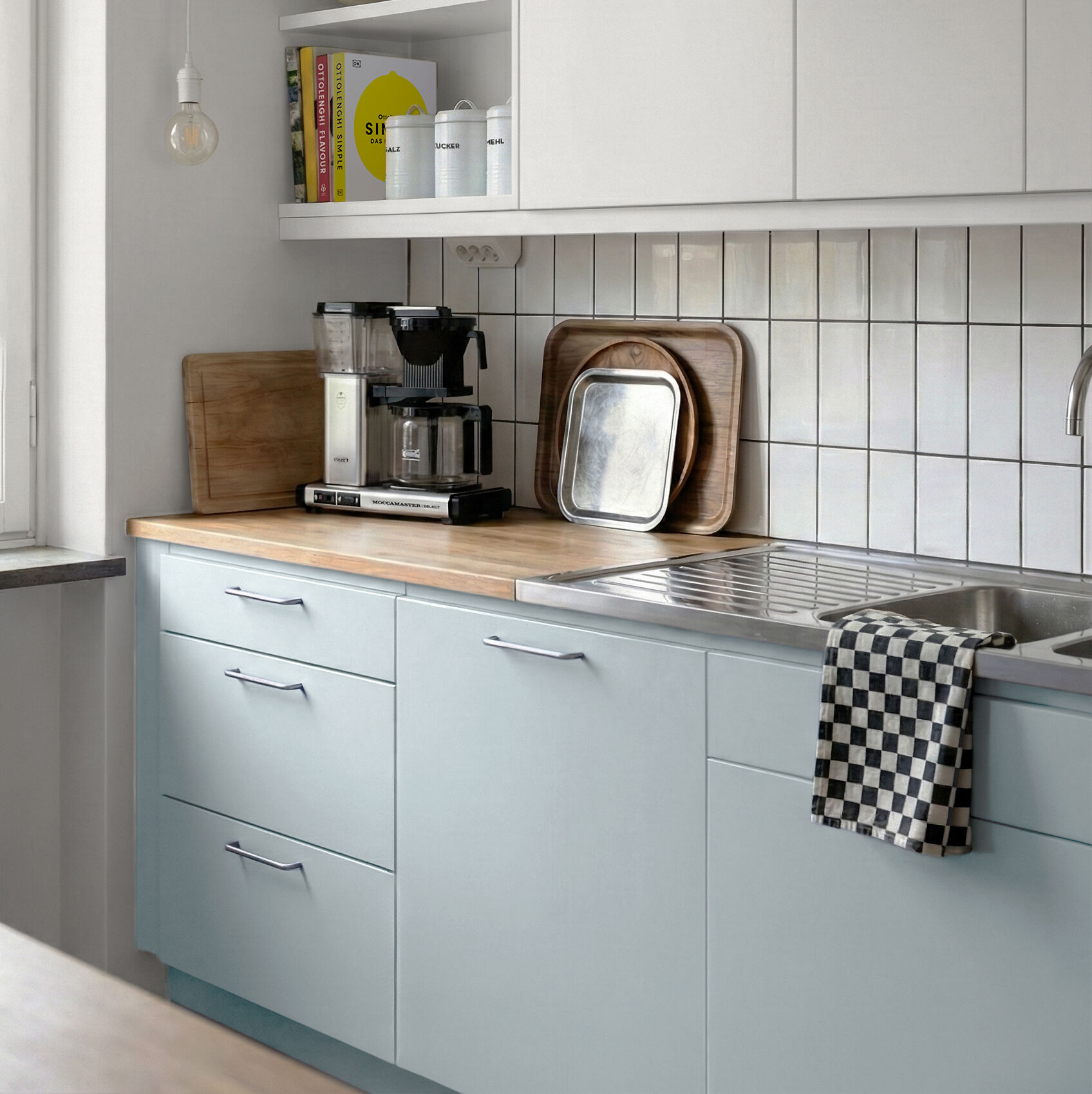 Vorschau-Bild 3 für MissPompadour Blau mit Himmel