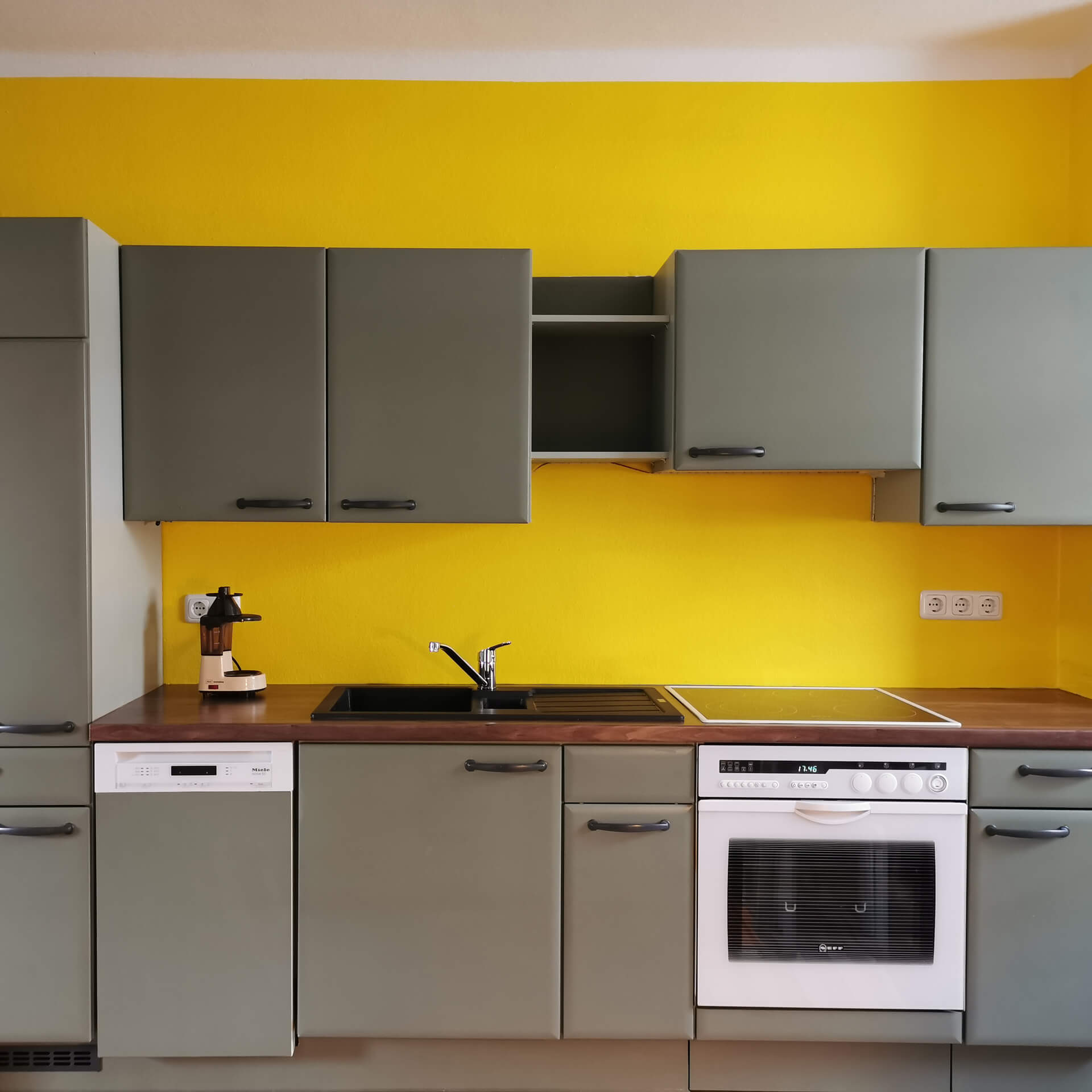 MissPompadour Yellow with Lemon - The Functional Wall Paint 1L