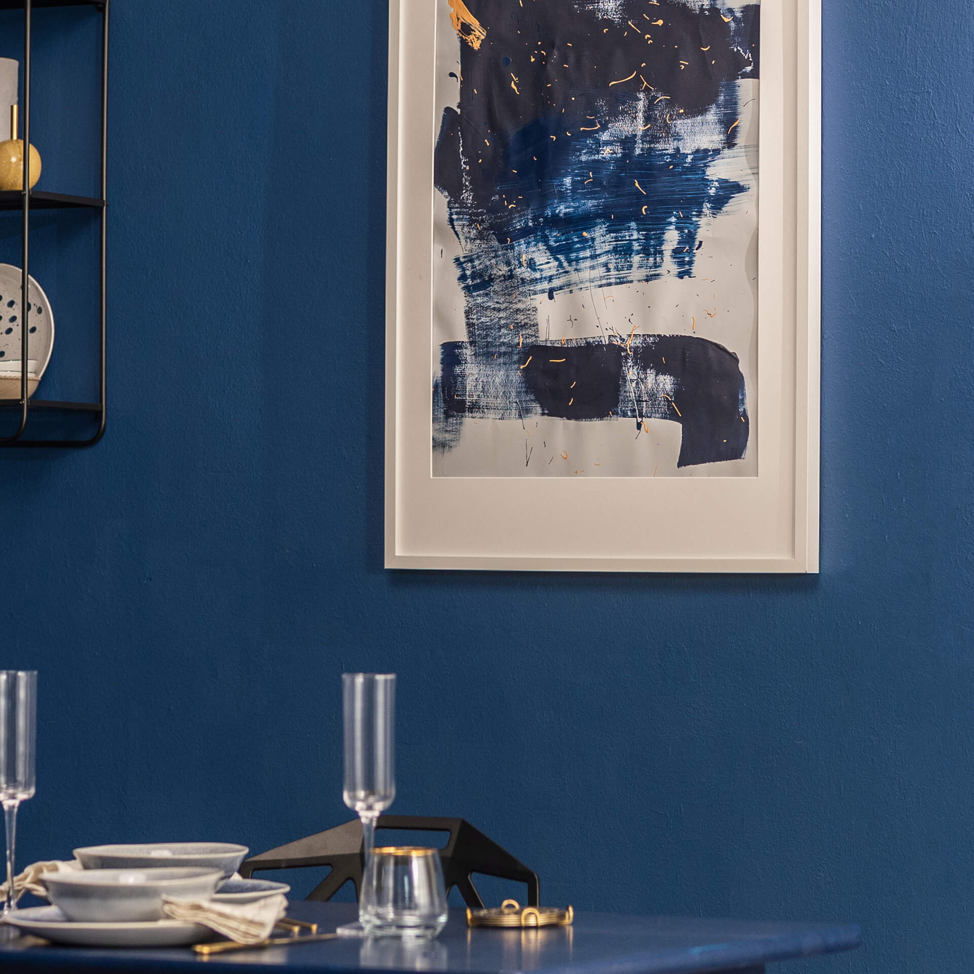 MissPompadour Blue with Night - The Valuable Wall Paint 1L