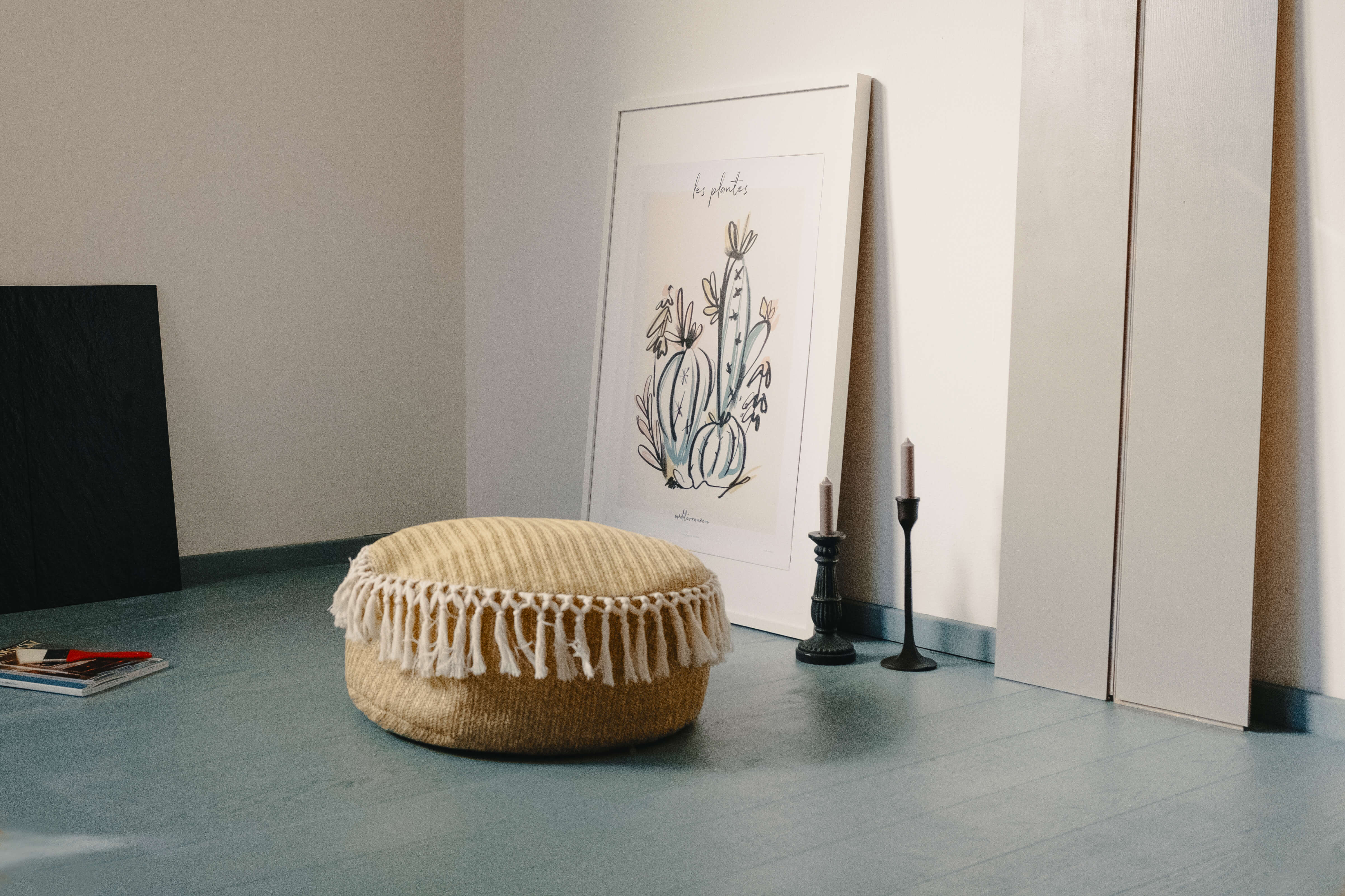 Painting floors with chalk paint how to do it