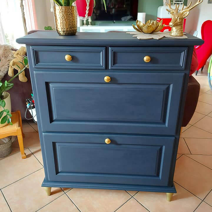 MissPompadour Blau mit Tinte - Die Wertvolle 2.5L
