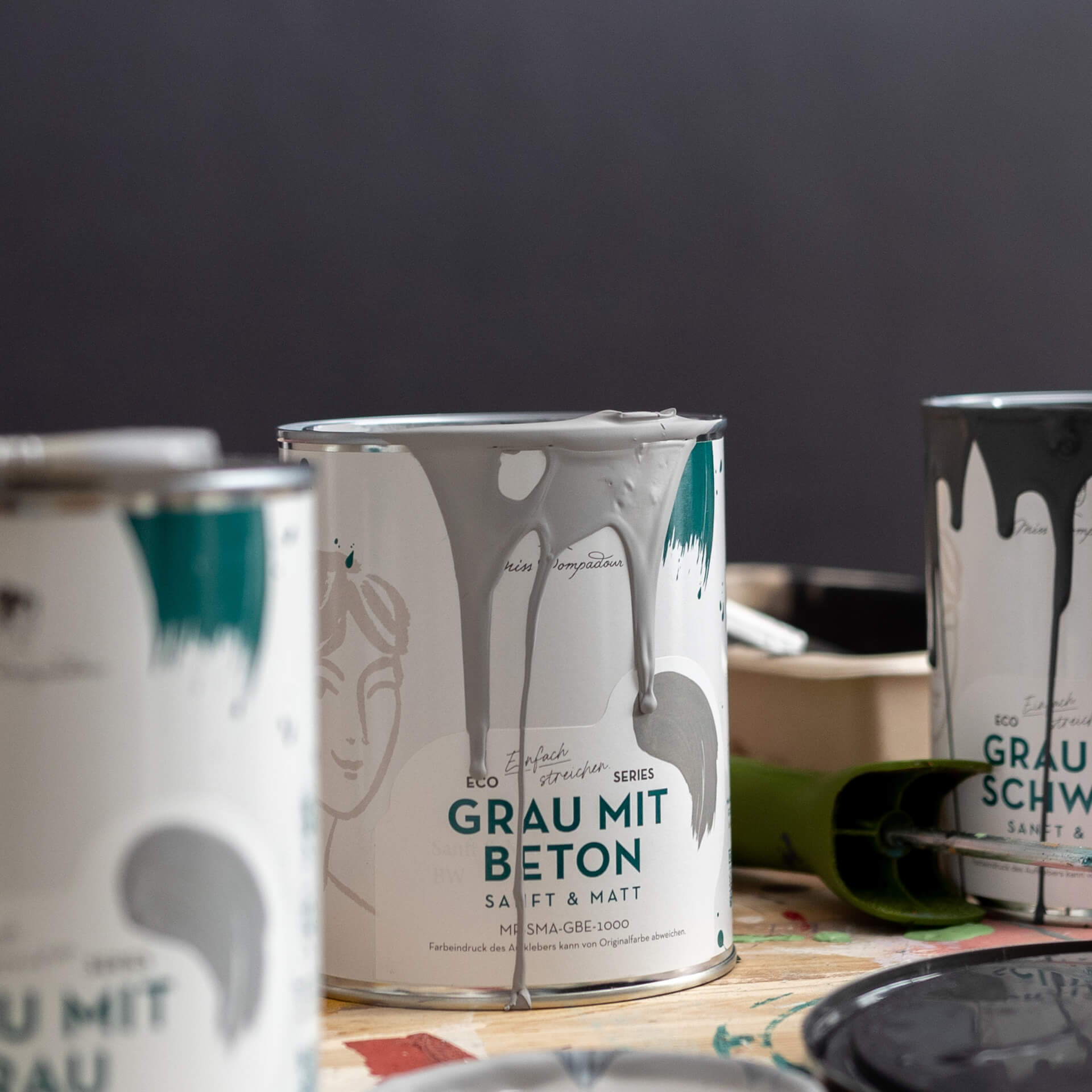 MissPompadour Grau mit Beton - Die Wertvolle 2.5L