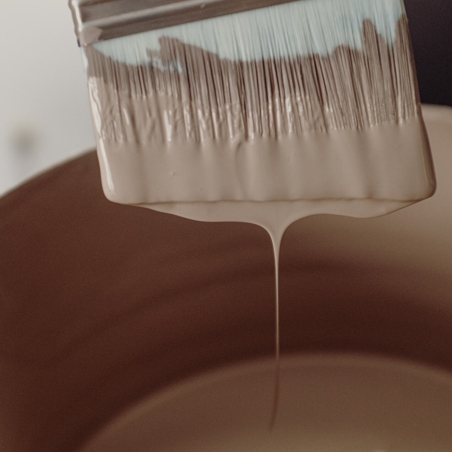 MissPompadour Grau mit Braun - Sanft & Matt 2.5L