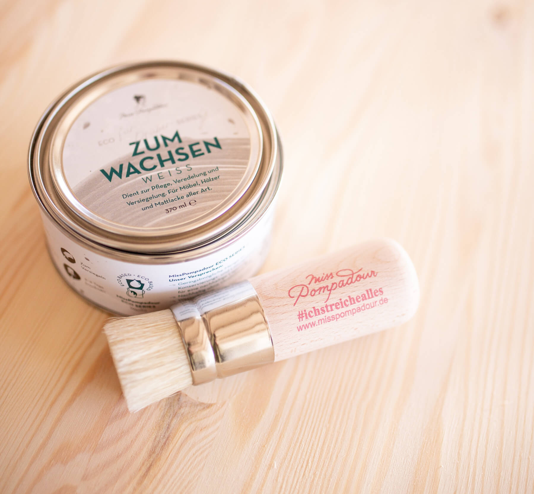 chalk paint seal How to do it MissPompadour