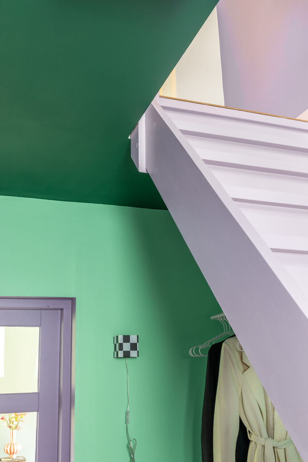 Painting the ceiling in colour Ideas & Instructions MissPompadour