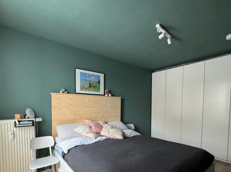 Decke farbig streichen: Ideen & Anleitung
