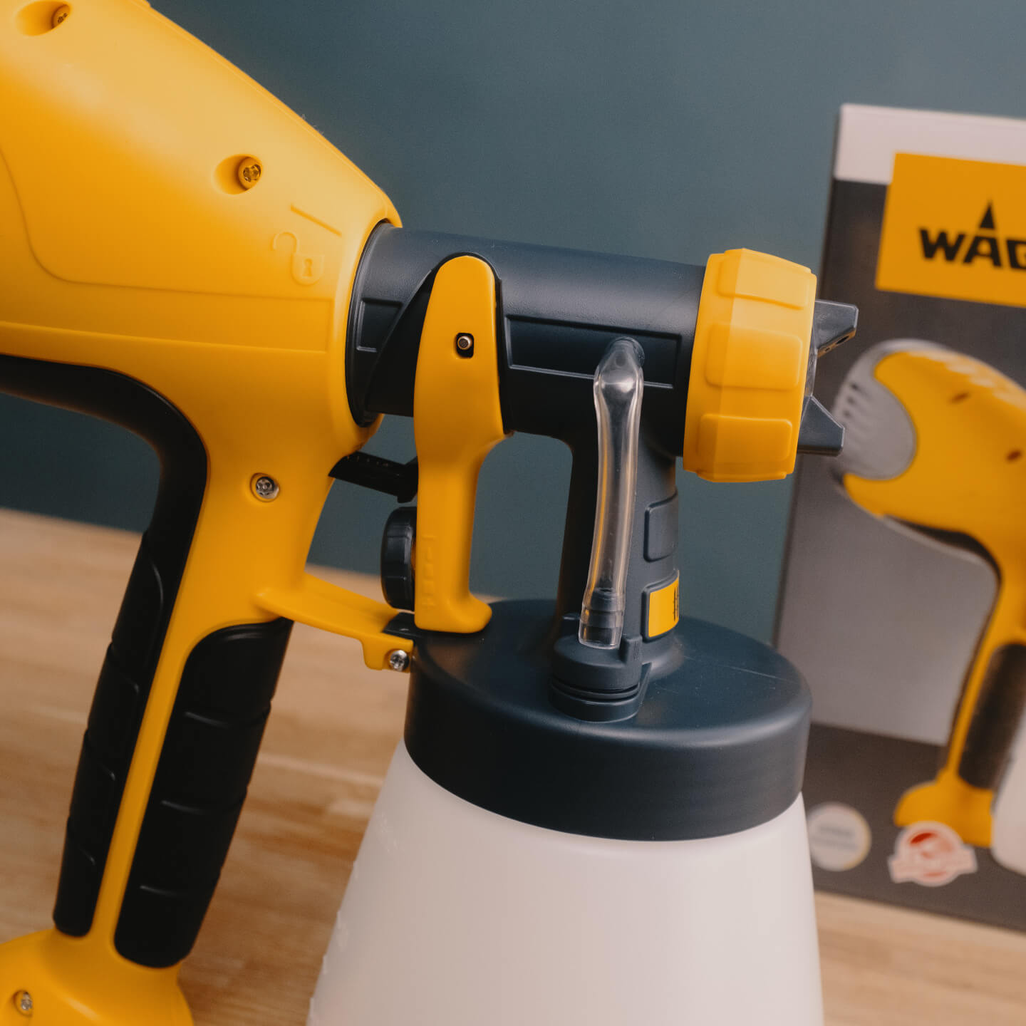 WAGNER Wood&Metal Sprayer W 100 MissPompadour DE